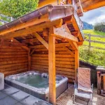 Les Laurentides Chalet *
